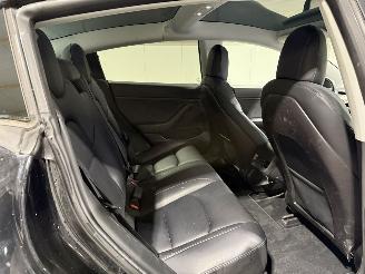 Tesla Model 3 75kWh Long Range 258kWh AWD picture 36