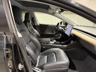 Tesla Model 3 75kWh Long Range 258kWh AWD picture 37