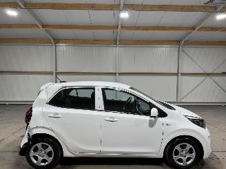 Schadeauto Kia Picanto 1.0DPi 49kW Airco Comfortline 2024/5