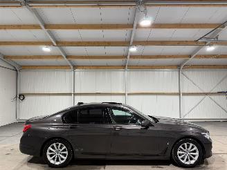 uszkodzony samochody osobowe BMW 7-serie 740e 190kW Automaat Schuifkantel iPerformance High Executive Luchtvering 2016/9