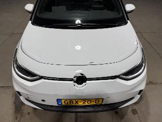 Volkswagen ID.3 59kWh 150kW Pro Business picture 20
