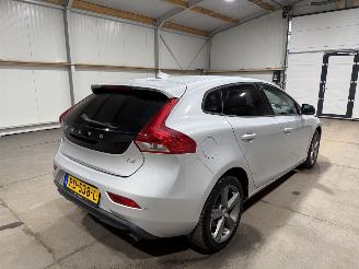 Volvo V-40 1.5T3 112kW Automaat Nordic+ picture 6