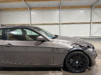 BMW 3-serie 320i 125kW Airco Executive picture 13