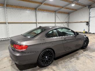 BMW 3-serie 320i 125kW Airco Executive picture 5