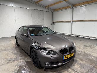 BMW 3-serie 320i 125kW Airco Executive picture 3