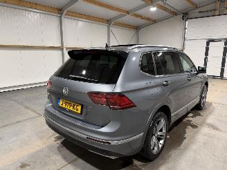 Volkswagen Tiguan ALLSPACE 1.5TSI 110kW Highline Business R Pano picture 6