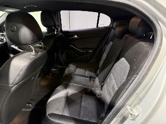 Mercedes GLA 180CDI 80kW Automaat Lease Edition picture 21