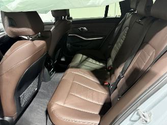 BMW 3-serie 318i 115kW Automaat Clima Camera Navi Touring picture 38