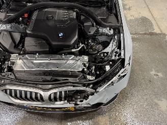 BMW 3-serie 318i 115kW Automaat Clima Camera Navi Touring picture 29