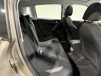 Peugeot 2008 1.2PureTech 60kW Automaat Blue Lion picture 22