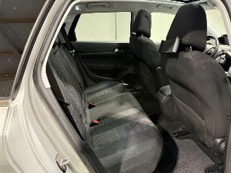 Peugeot 308 2.0BlueHDI 110kW Blue Lease Premium picture 21