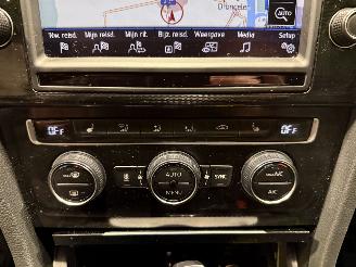 Volkswagen Golf GTE 1.4TSI 110kW Automaat Pano picture 20