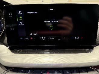 Skoda Octavia 1.5 e-TSI 110kW Automaat Sport Business picture 37