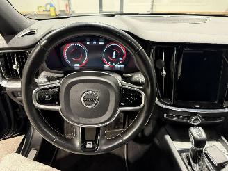 Volvo V-60 2.0T5 184kW Aut Polestar Momentum PRO Panorama picture 37