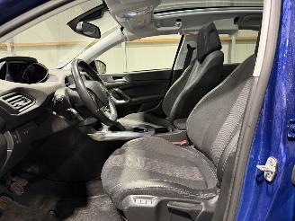Peugeot 308 1.2PureTech 96kW Pano Blue Lease Premium picture 24