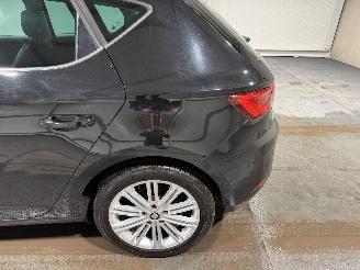 Seat Leon 1.6TDI 85kW Xcellence Business Intense Pano Leder picture 13