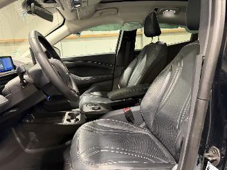 Ford Mustang Mach-E 98kWh Extended RWD picture 33