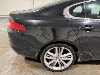Jaguar XF 3.0V6 175kW Automaat Luxury picture 16