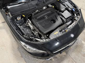 Mercedes Cla-klasse 180d  Automaat AMG Business Solution Shootingbrake picture 25