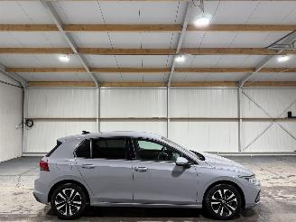 Voiture accidenté Volkswagen Golf 1.0eTSI 81kW Automaat Life 2021/3