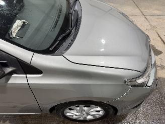 Toyota Auris Touring Sports 1.8Hybrid 73kW Automaat Lease picture 18