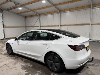 Tesla Model 3 60kWh Standard 175kW RWD Plus picture 10