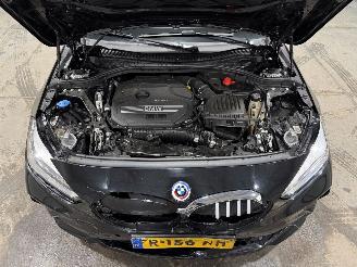 BMW 1-serie 118i 100kW Automaat Business Edition Plus picture 26