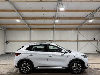 Damaged car BYD Atto 3 60kWh 150kW Pano Camera Design 2023/12