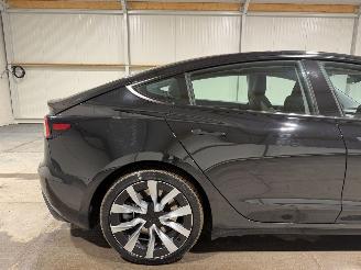 Tesla Model 3 78kWh Long Range 366kW AWD Premium picture 31