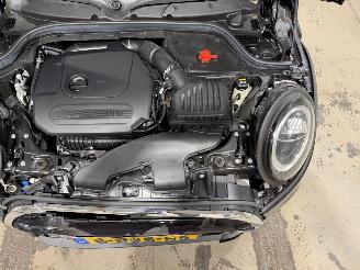 Mini Cooper 1.5 100kW Clima Stoelverwarming Chili picture 28