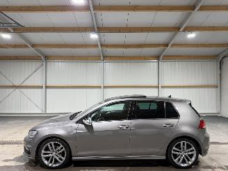 Volkswagen Golf 1.4TSI 110kW ACT Business Edition R Pano picture 8