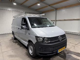 Volkswagen Transporter 2.0TDI 84kW L2H2 Highline picture 3
