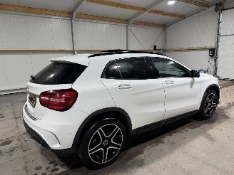 Mercedes GLA 180 90kW Automaat Pano Business  Solution picture 5