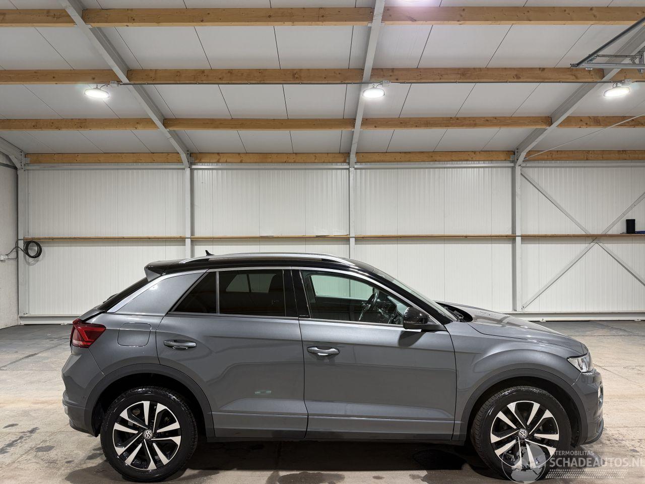 Volkswagen T-Roc 1.5TSI 110kW Automaat Sport Business