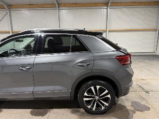 Volkswagen T-Roc 1.5TSI 110kW Automaat Sport Business picture 30