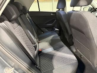 Volkswagen T-Roc 1.5TSI 110kW Automaat Sport Business picture 54