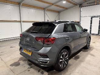 Volkswagen T-Roc 1.5TSI 110kW Automaat Sport Business picture 6