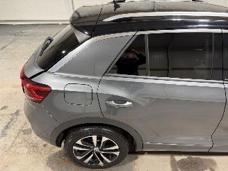 Volkswagen T-Roc 1.5TSI 110kW Automaat Sport Business picture 35