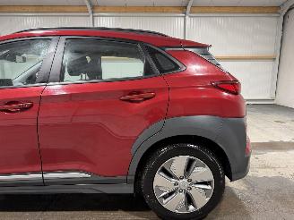 Hyundai Kona 64kWh 150kW Automaat Comfort picture 19