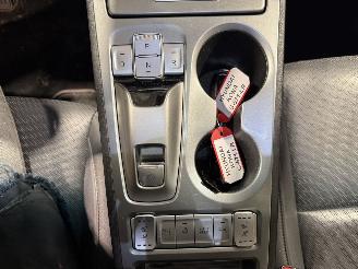 Hyundai Kona 64kWh 150kW Premium picture 38