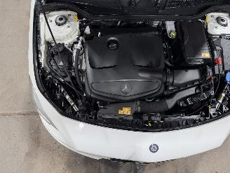 Mercedes Cla-klasse 180 90kW Automaat Ambition Pano picture 26