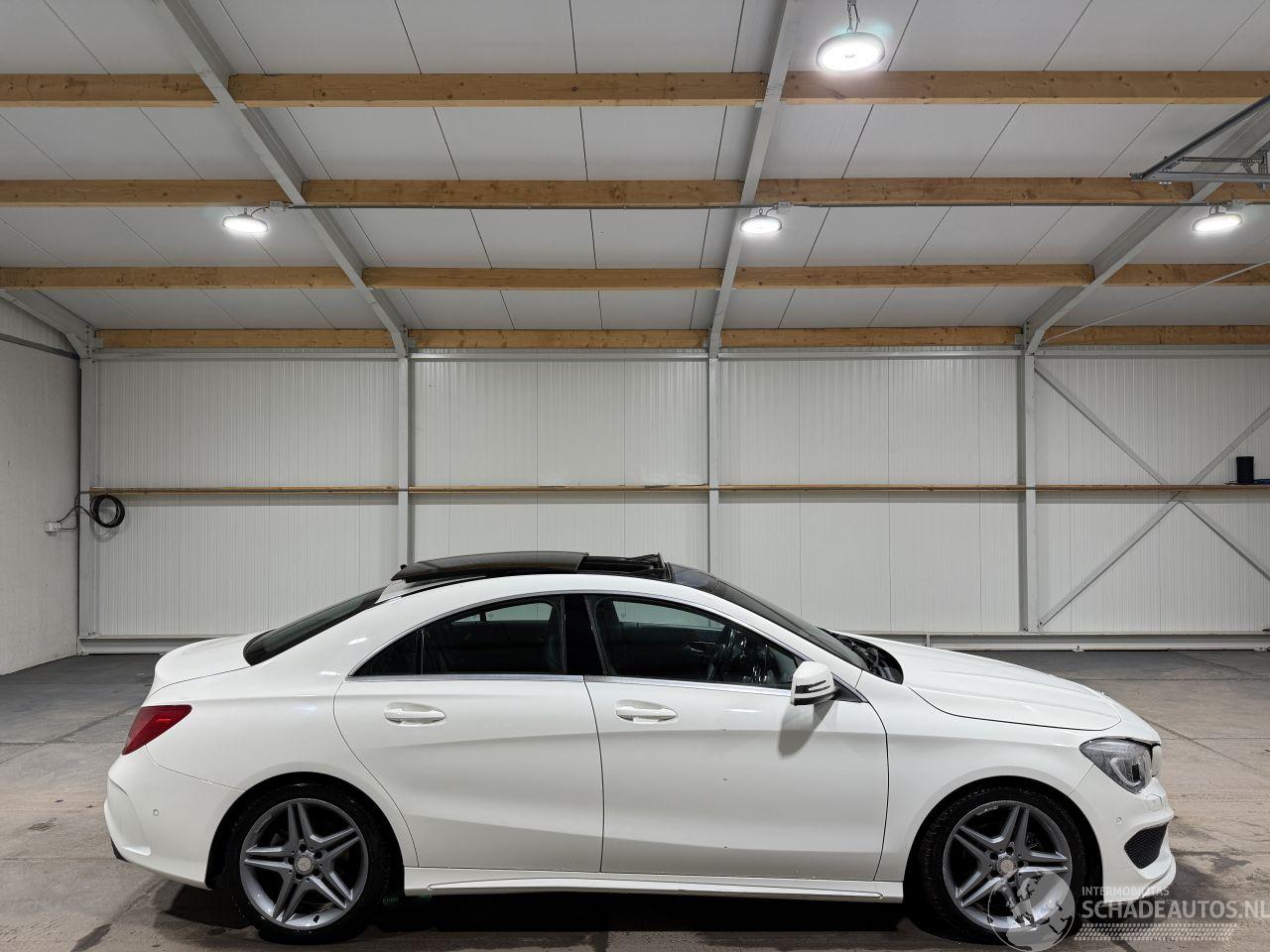 Mercedes Cla-klasse 180 90kW Automaat Ambition Pano