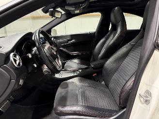 Mercedes Cla-klasse 180 90kW Automaat Ambition Pano picture 28
