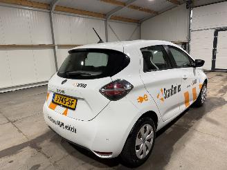 Renault Zoé 52kWh 80kW Life Carshare picture 6