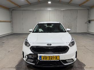 Kia Niro 1.6GDI Hybrid 77kWh DynamicLine picture 4