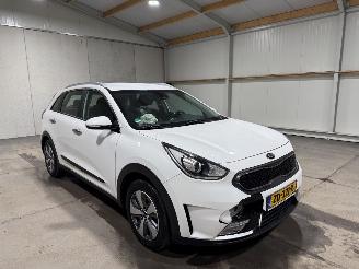 Kia Niro 1.6GDI Hybrid 77kWh DynamicLine picture 3