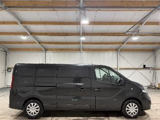 škoda dodávky Opel Vivaro 1.6CDTI 103kW Sport Ecoflex L2H1 2017/8
