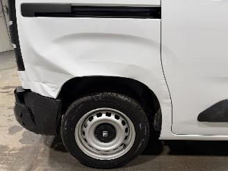 Fiat Doblo 1.2Turbo 81kW Camera picture 30