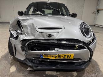 Mini Electric 33kWh 135kW Essential picture 23