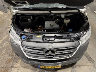 Mercedes Sprinter 1.9CDI 110kW Automaat Bakwagen Laadklep picture 33
